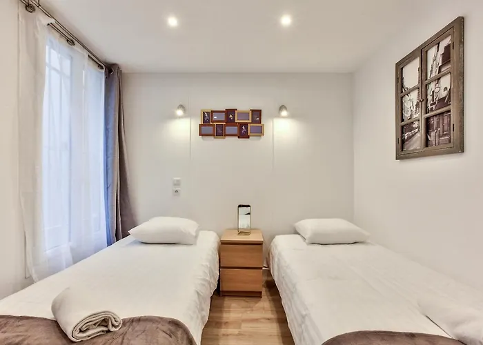 14 Luxury Flat Eiffel Design 1 Appartamento Parigi